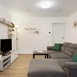 Auszeit Apartman *